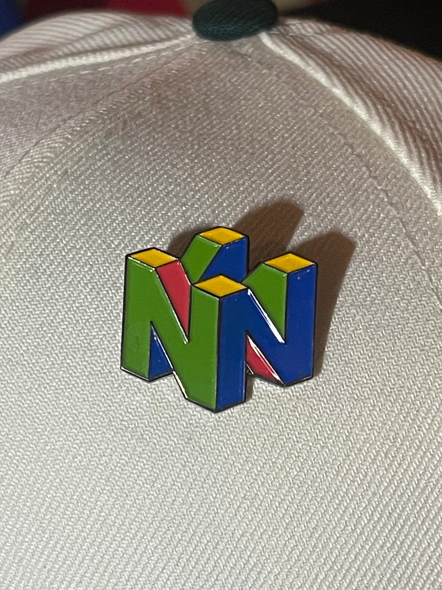 N64 LOGO PIN