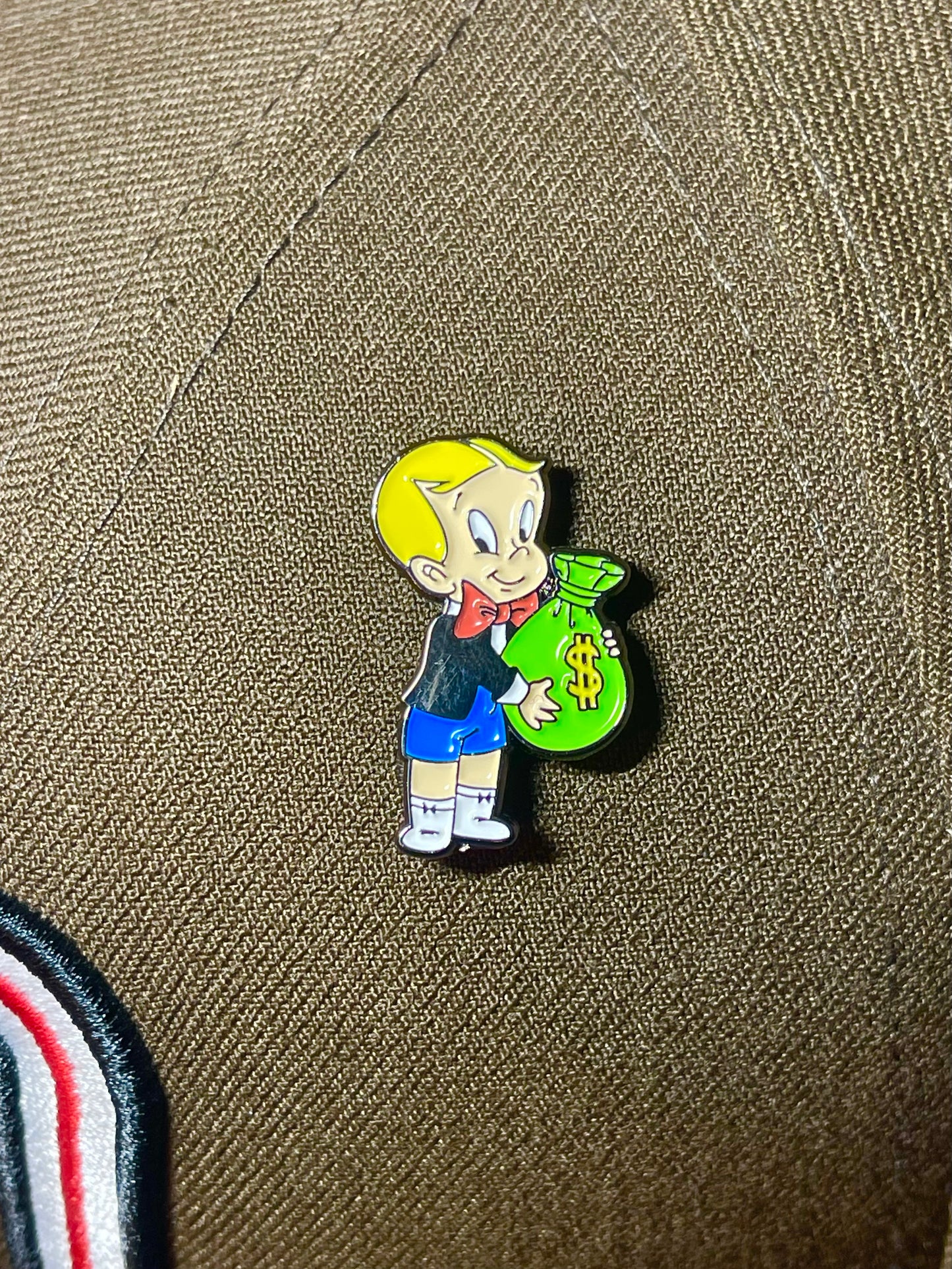 RICHIE RICH PIN