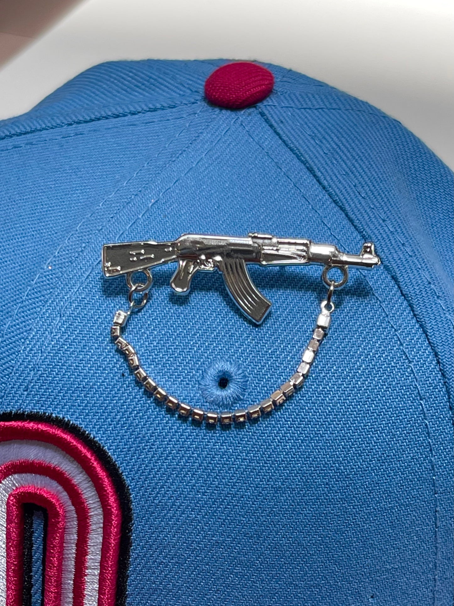 SILVER CHAIN AK PIN