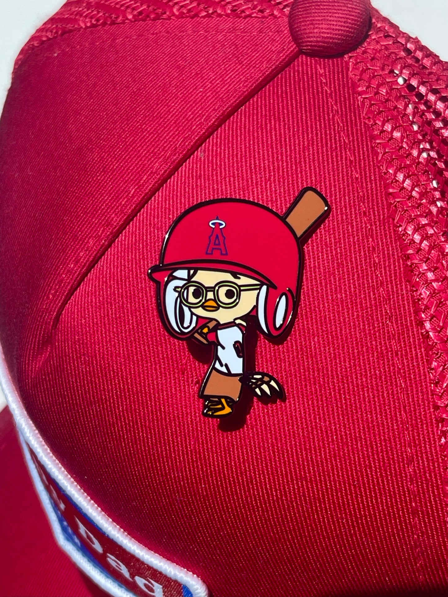 LAA CHICKEN LITTLE PIN