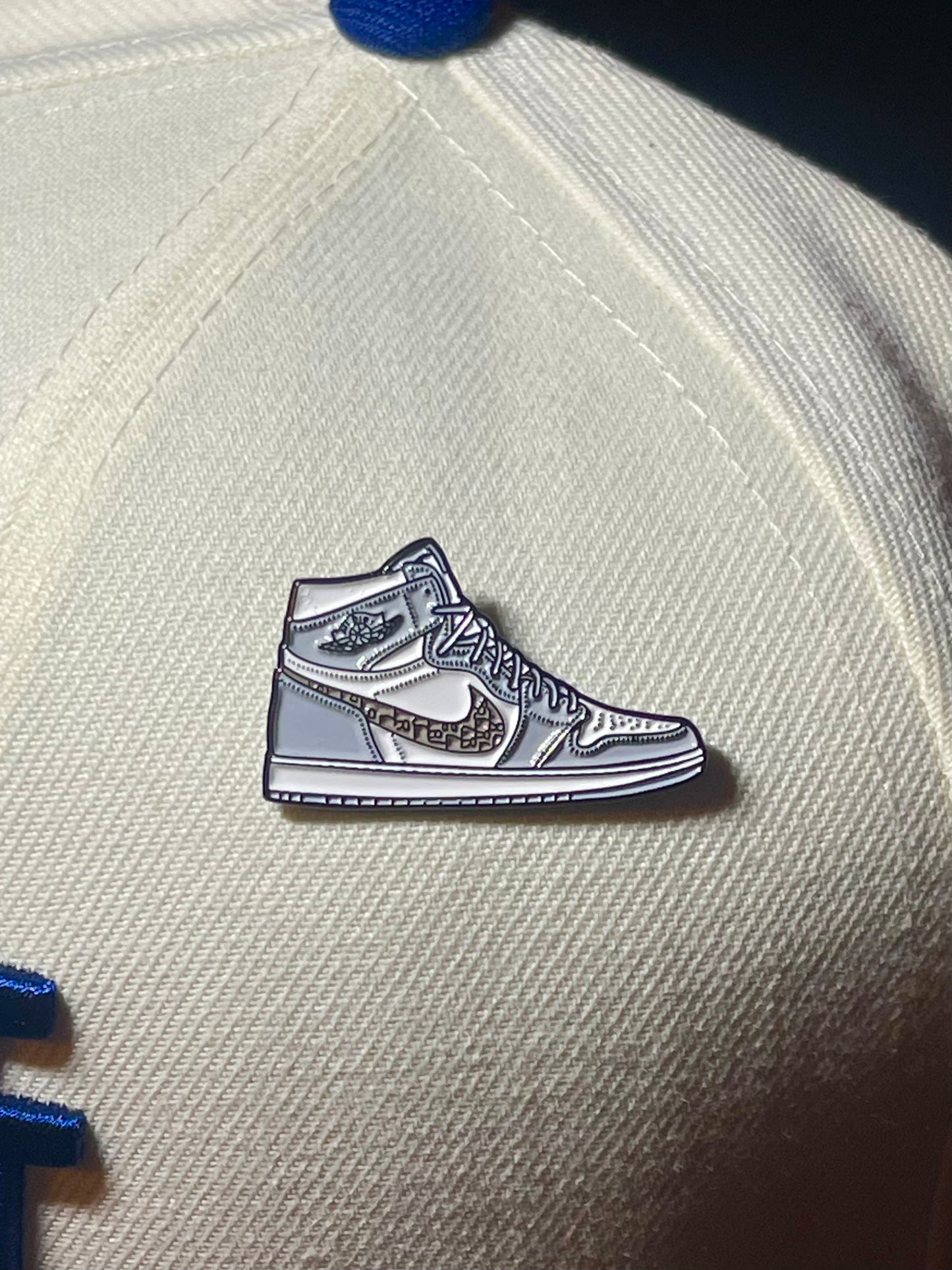SILVER AJ1 PIN