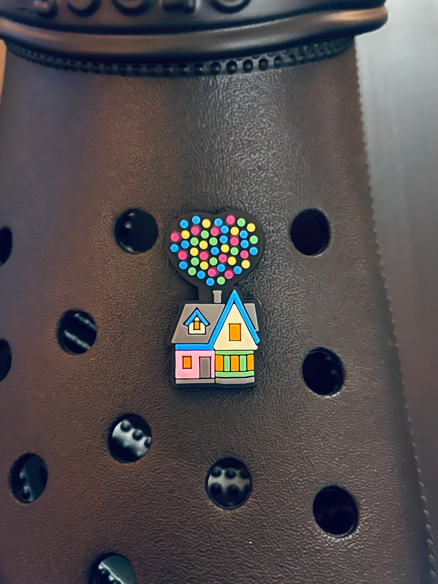 UP HOUSE CHARM