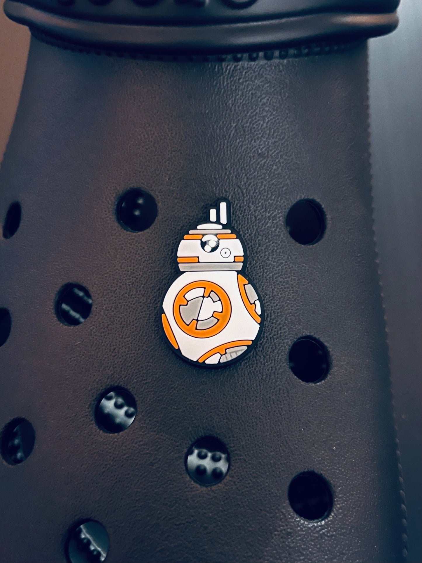 BB EIGHT CHARM