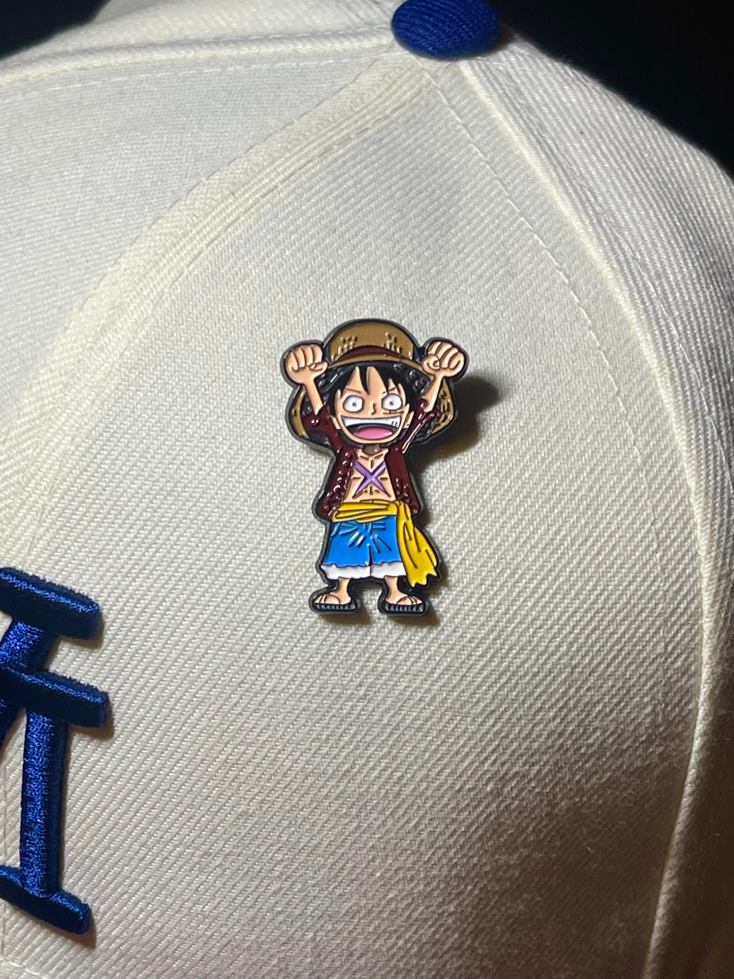 LUFFY PIN