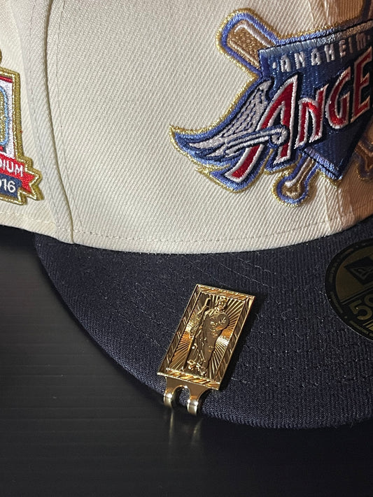 GOLD SAN JUDAS HAT CLIP