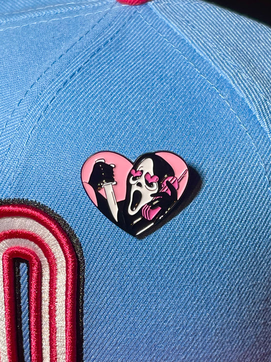 SCREAM HEART PIN